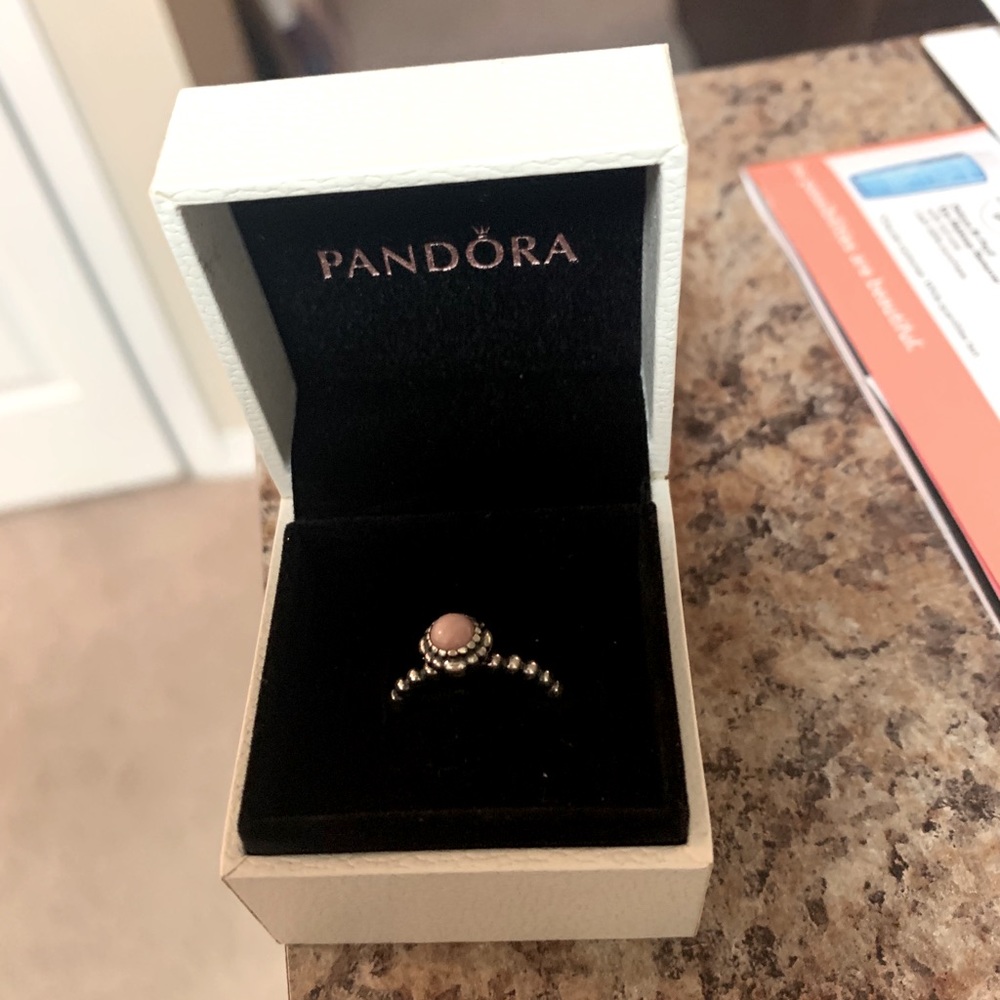Pandora ring